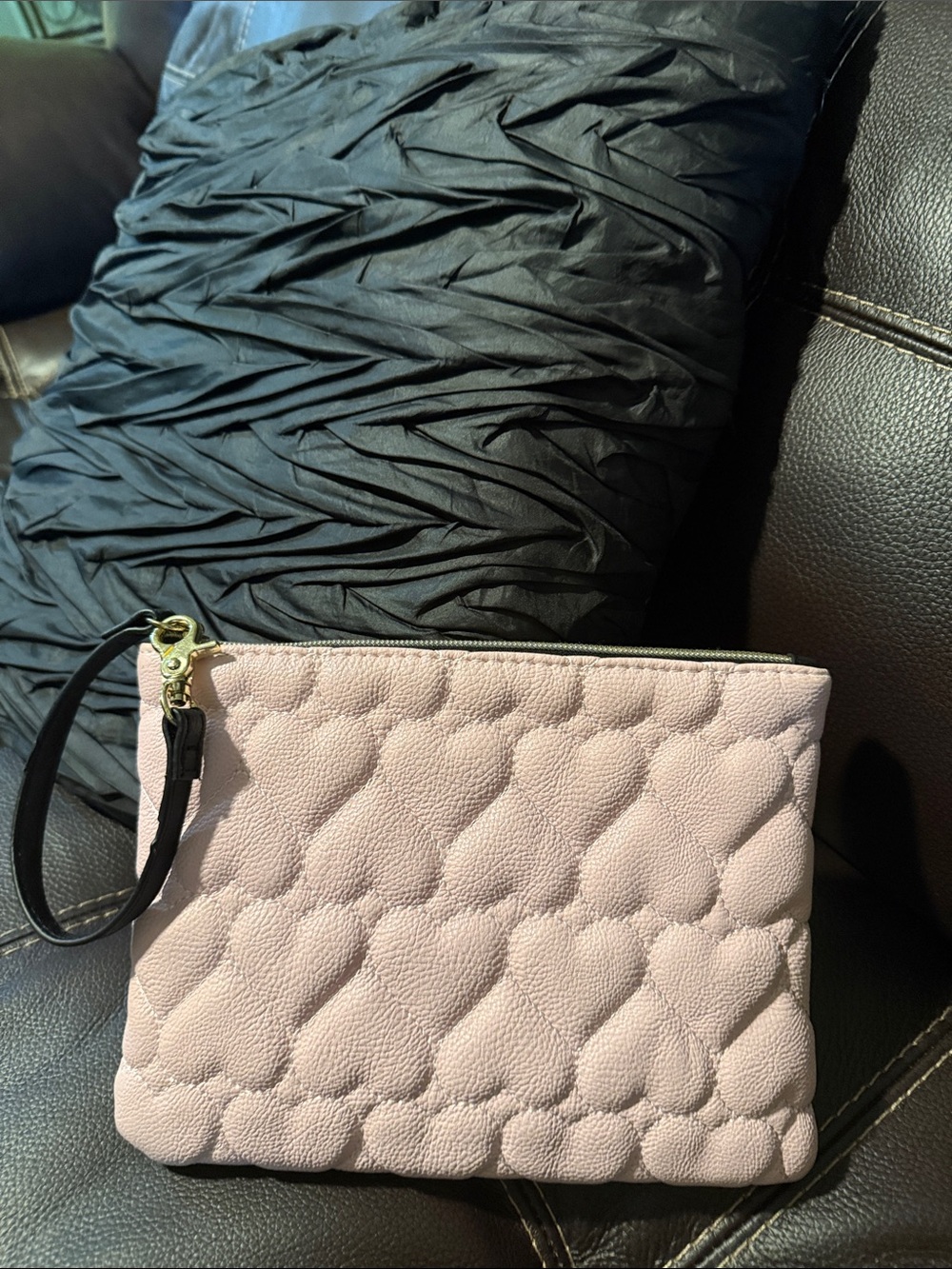 Betsey Johnson Blush Quilted Pebble Wristlet Clutch